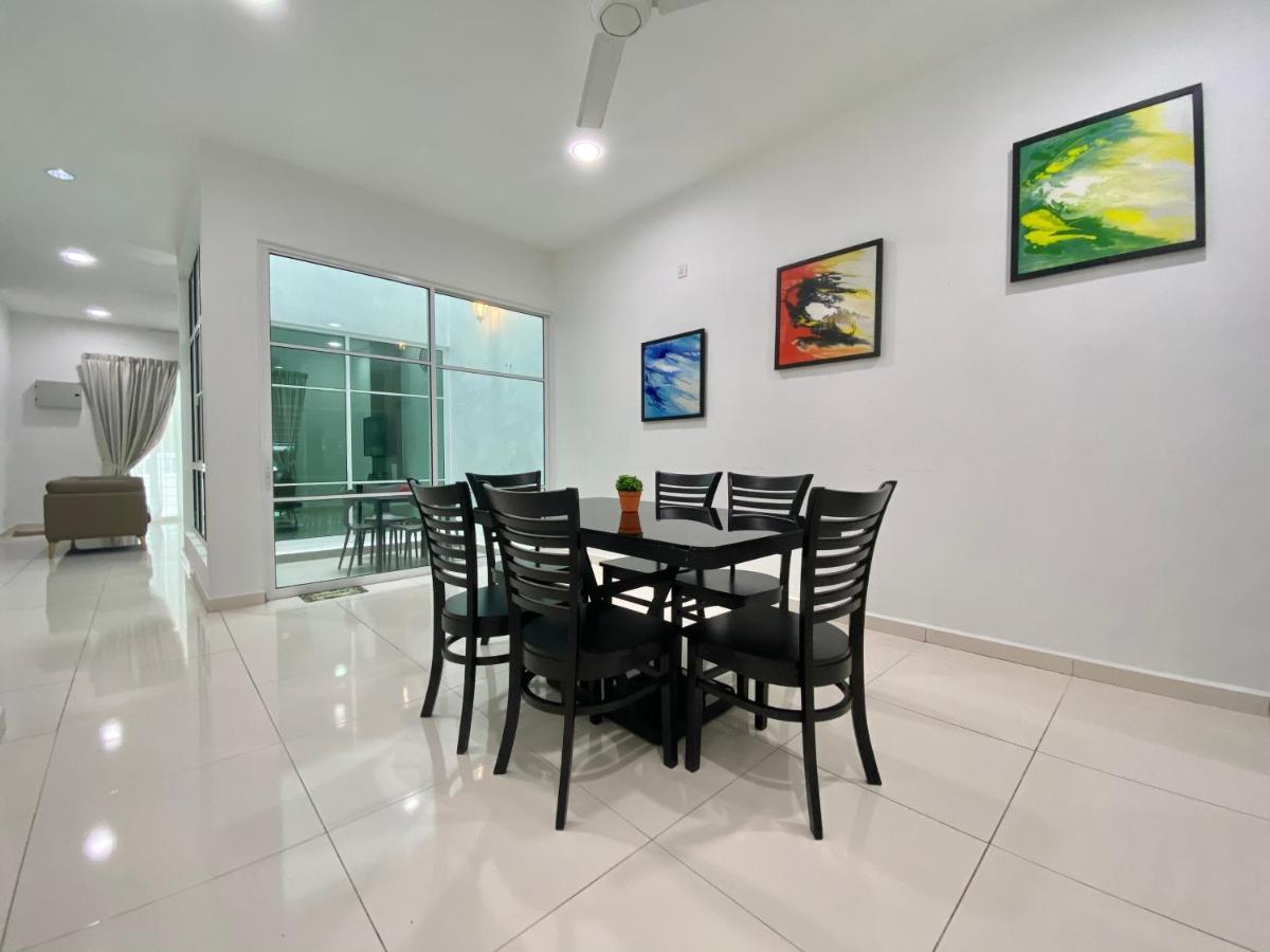 Langkawi Cozy Holiday Home At Taman Simfoni By Zervin Kuah Exterior foto